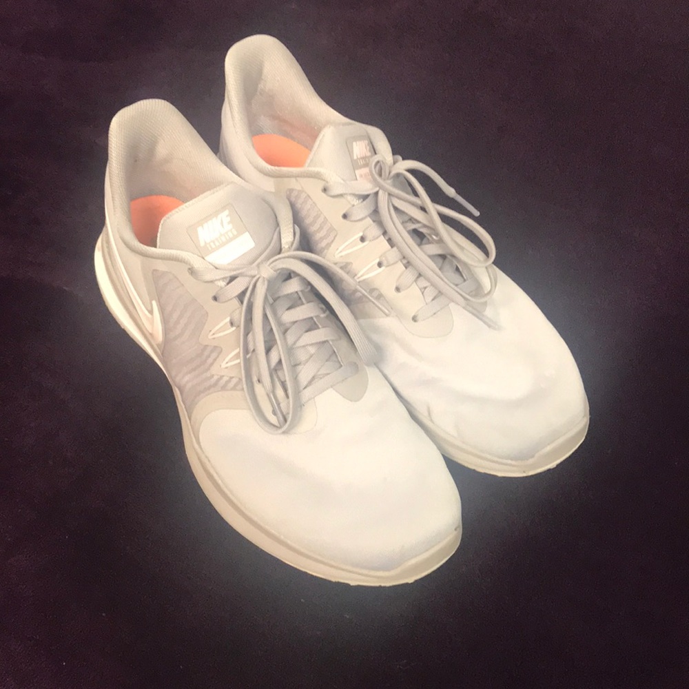Nike in season trainer